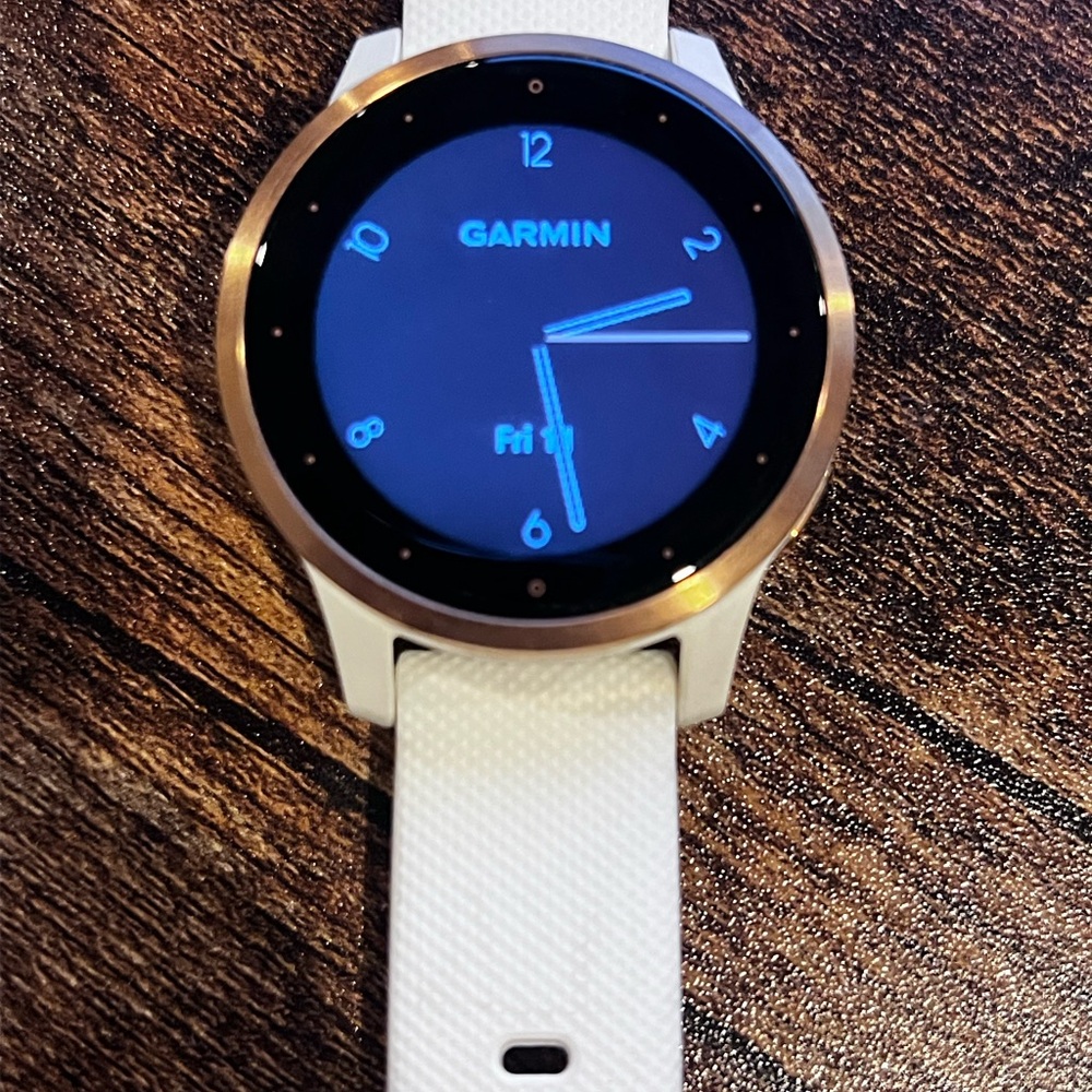Garmin Smartwatch with White Band and Gold Bezel - Picture 5 of 7